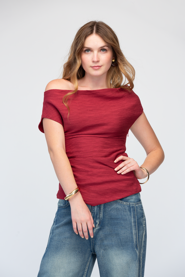 BLUSA ASIMÉTRICA