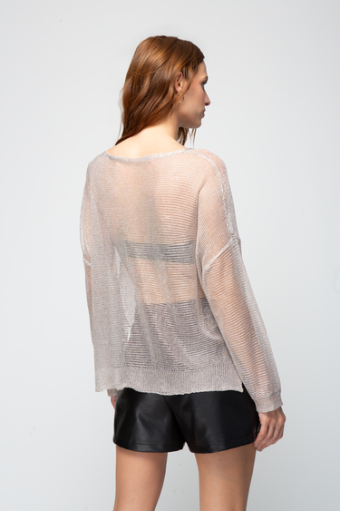 Long-Sleeved Knitted Blouse