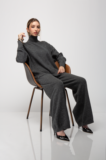 SET SWEATER Y PANTALÓN TEJIDO