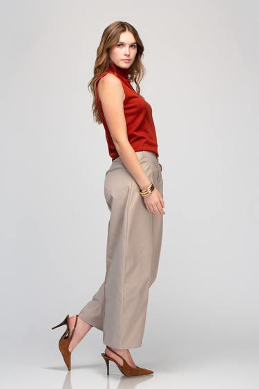 Blusa Tejida Sin Mangas Cuello Tortuga