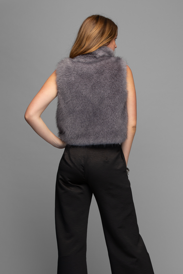 Chaleco Con Cuello Alto Sin Manga