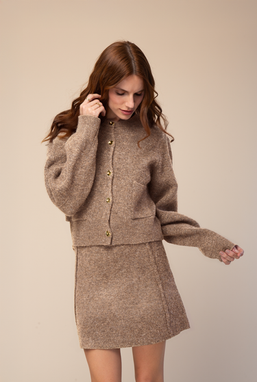 SET CARDIGAN Y FALDA TEJIDO