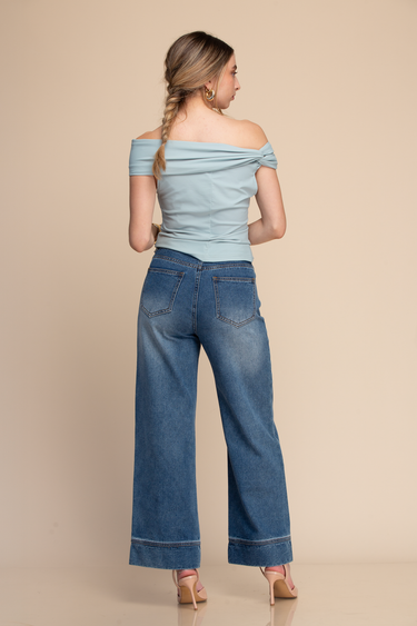 BLUSA OFF SHOULDER CON NUDO