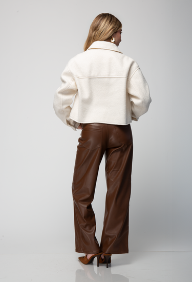 Abrigo Bolsas Frontales