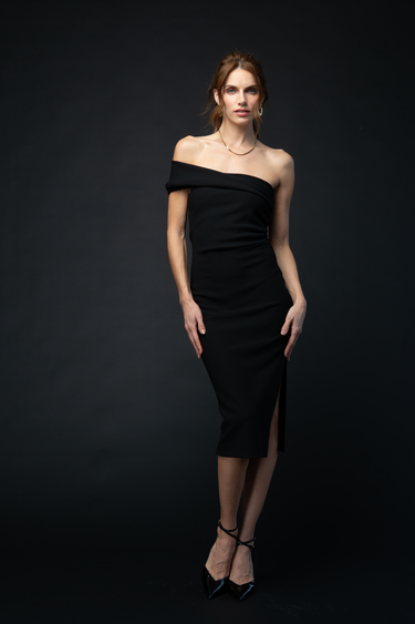 Vestido Escote Asimétrico