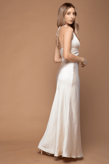 VESTIDO LARGO SATINADO HALTER - Ferriano Store